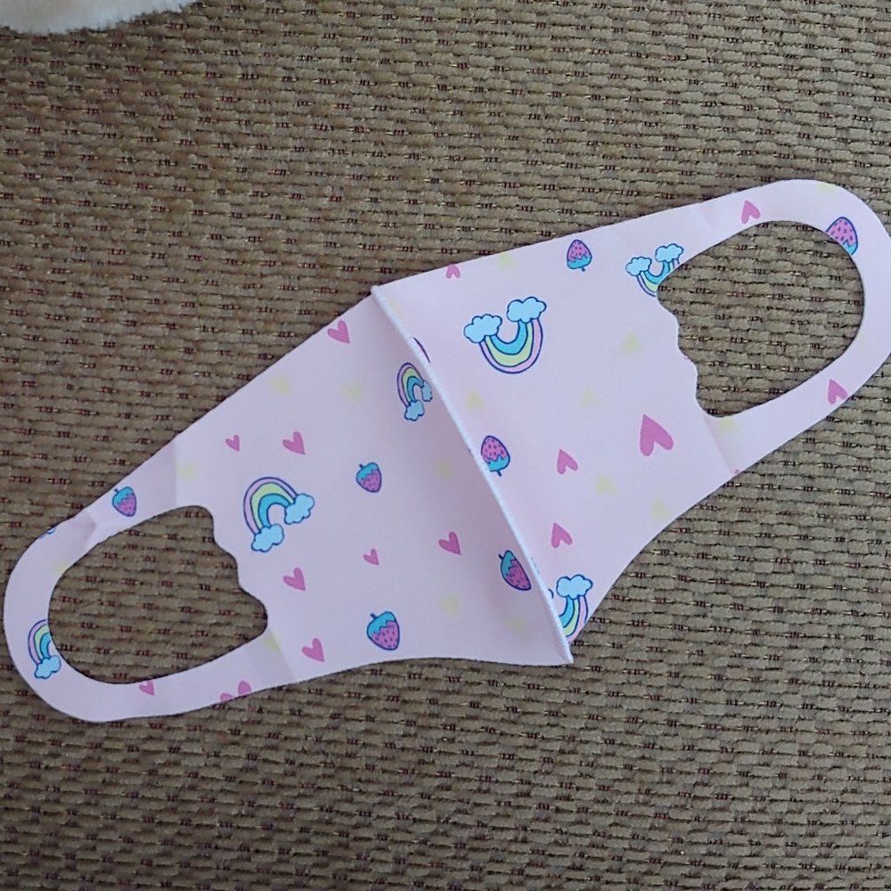 Child Mask - Picture 2 of 3